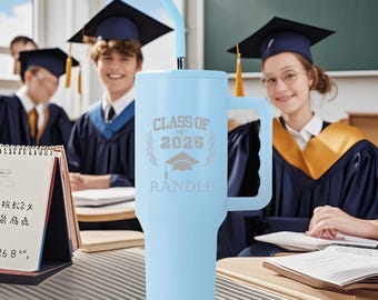 Gepersonaliseerde afstuderen, aangepaste afstuderen beker klasse van 2025 beker, middelbare school afstudeercadeau voor haar, senior afstuderen partij gunsten