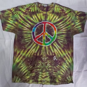 Batik and Tie Dye Rainbow Peace Sign T-Shirt Size XL