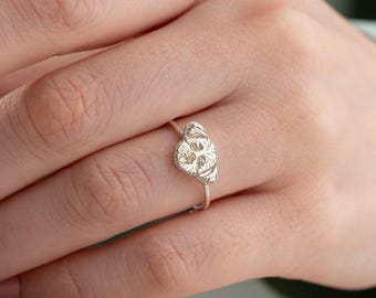 Custom Pet Portrait Ring: Engraved Dog Cat Photo, Sterling Silver Gold