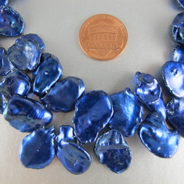 Keishi Pearls, Bright Blue or Navy Blue Peacock, 11x16 to15x20mm, Large Top Drilled Cornflake, 5 Loose Pearls (P049)