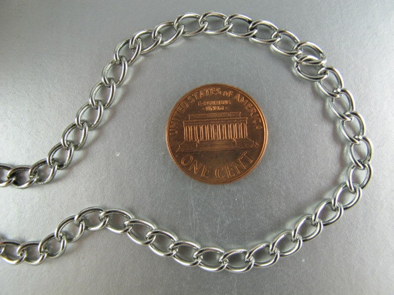 Curb Chain, Antique Silver Finish, Large Curb Chain, Trinity Brass, 4.5x7 mm, 36 inches, CH22 imagem 1