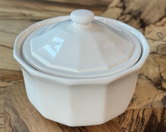 Vintage Pfaltzgraff Heritage White Butter Tub w/ Lid USA #065 Covered Stoneware