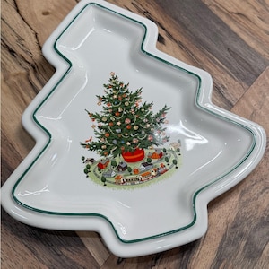 1990 Vintage Tree Dish, Christmas Heritage by Pfaltzgraff- New in Box, 10.25”x9”