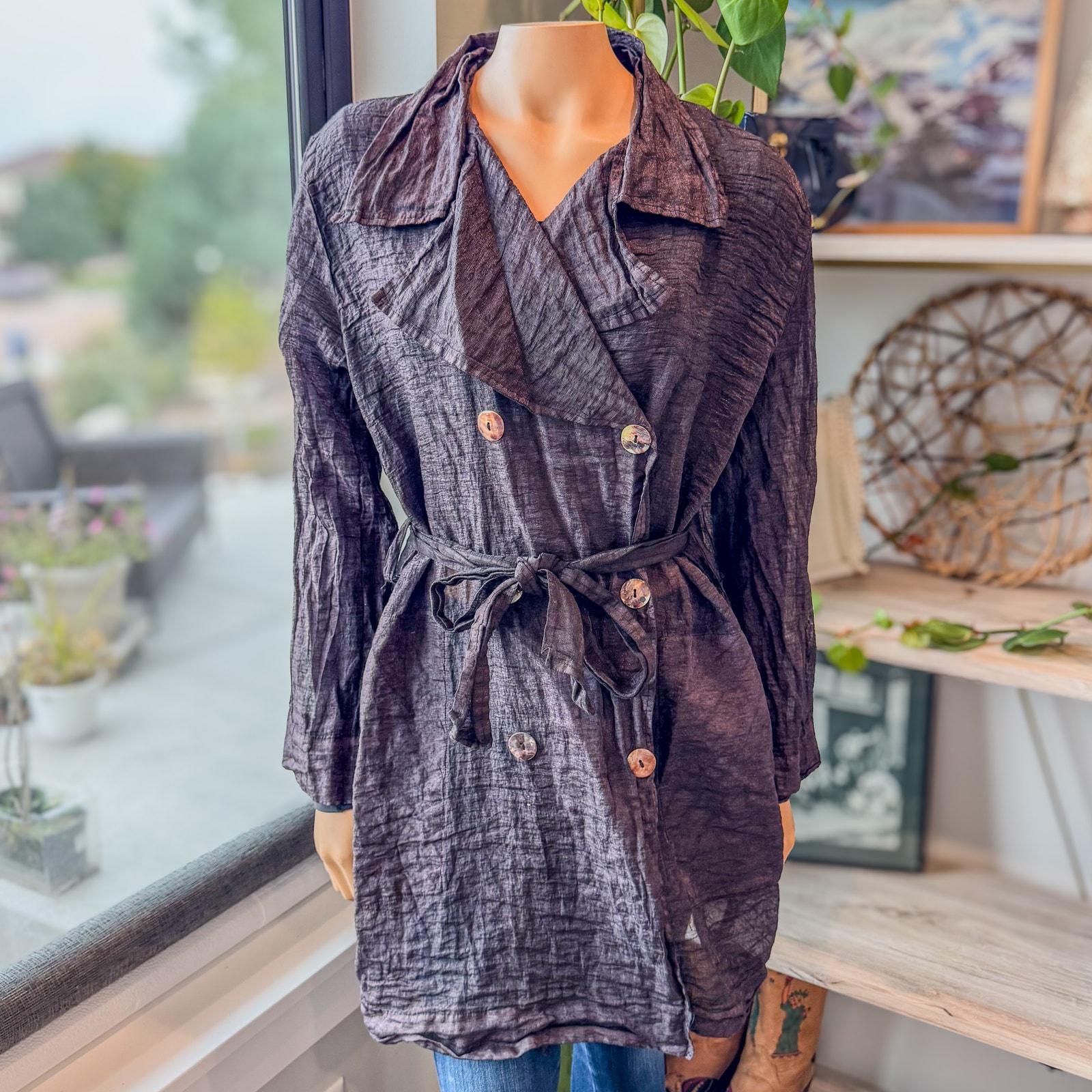 新品　deres weightlessness silk trench coat 新品 deres weightlessness silk trench coat