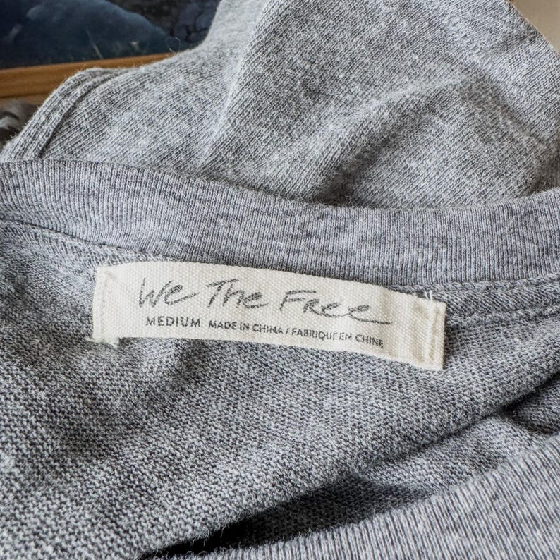 Free People We The Free Wolf Howling at the Moon Short Sleeve Tee-Women's Medium image 9