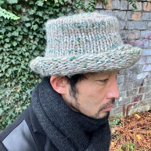 2-in-1 Convertible Knit Hat Green and Gray | Unique Winter Beanie for Men & Women