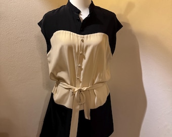 Mono corto de seda vintage / Blanco y negro / Cinturón con lazo / Atelier de Ámsterdam / Pieza única