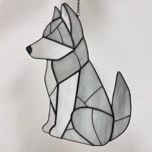 Atrapasueños de Husky de vidrieras, arte colgante de ventana hecho a mano con forma de perro, regalo para amantes del Husky Siberiano