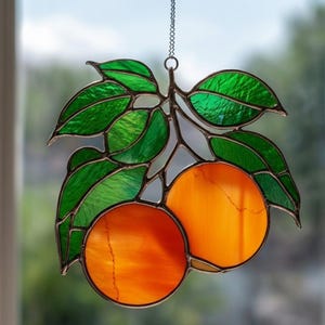 Glasmalerei Orange Zweig Suncatcher, handgemachte Zitrus Fenster hängend, Orangenbaum Blatt & Obst Glaskunst, Garten Küche Wohnkultur Geschenk
