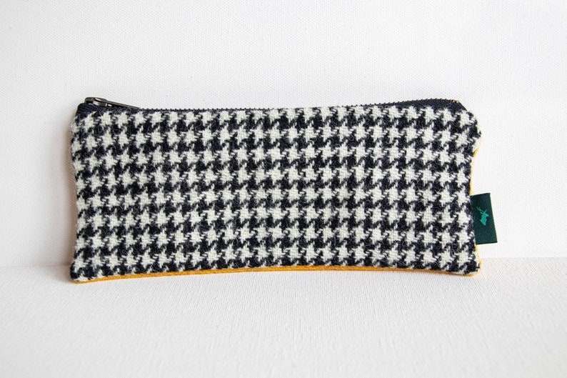 Harris Tweed pencil case in black /& white houndstooth and yellow