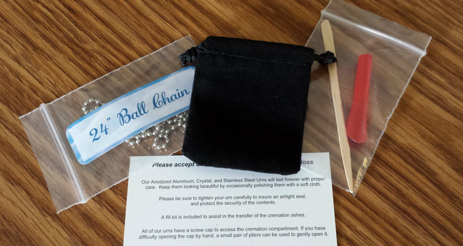 Set of 3 /"Forever Remembered Forever Loved/" CREMATION URN Necklaces w//Pouches