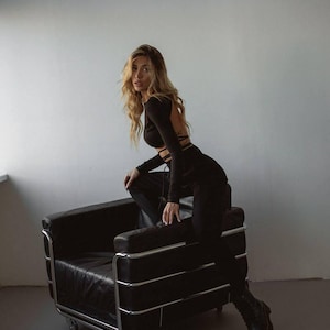 Black Micro Diving Crop Top with Open Back and Adjustable Waist Ties – Trendy, Comfortable, and Perfect for Elevating Any Look