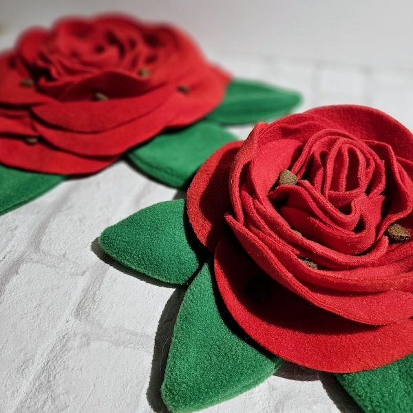 Rose snuffle mat, enrichment toy for dogs, interactive product for small furries, great valentines gift, made in Scotland