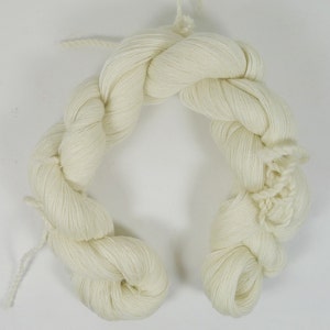 Special A 70/30 Lambswool/Cashmere 2/48 gossamer yarn, 1100 yards, 42g skeins