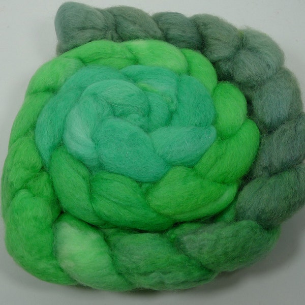 Gradient-Dyed 75/25 BFL/Silk Roving 4oz  (SKU 214)