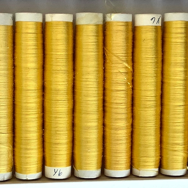 Seda Plana Japonesa: Conjunto Amarillo de 18 Tubos, 60 metros cada uno