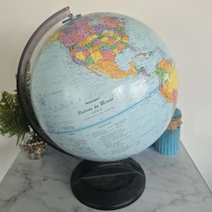 Kula ziemska Replogle Nations of the World – 12 cali, język francuski, wyprodukowana w USA, dekoracja edukacyjna, podstawa z tworzywa sztucznego i półpołudnik