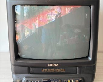 Citizen 14-inch Ctr Television with Built-in AC/DC VHS Player