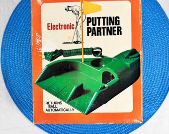 Vintage 1970s Electronic Putting Partner by JEF Mfg Co – Automatic Ball Return Golf Trainer with Box – Retro Golf Gift
