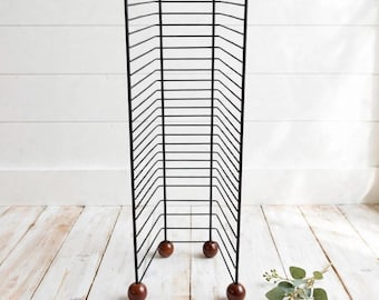Rosendahl CD-25 Chrome Stand | Tommy Larsen | Minimalistic