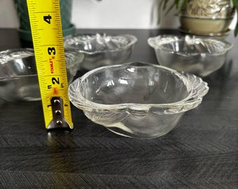 ヴィンテージのリンゴ型のガラスボウル4個セット、デザートまたは