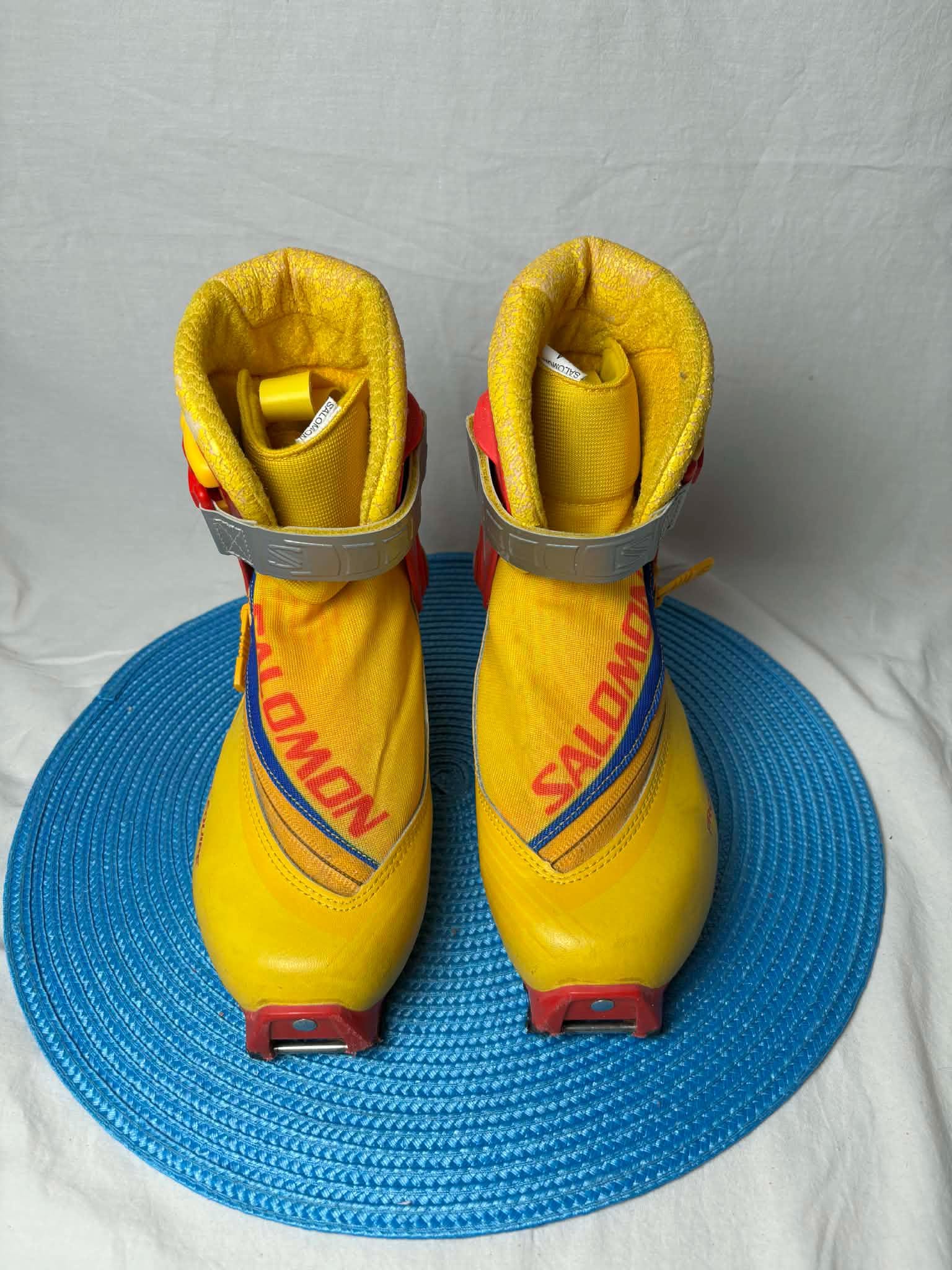 Authentic Pair of Salomon SNS Profil quipe Cross-country Ski Boots   Energizer, Vintage Model Made in France. Iconic Design - Etsy
