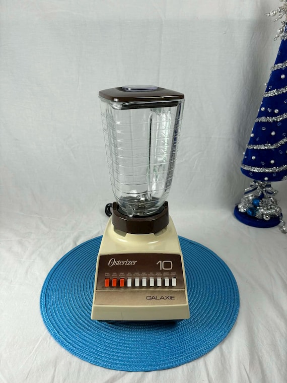 Vintage Osterizer Galaxie 10 Blender, Made in Canada, With a Thick