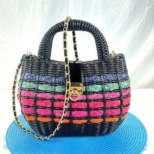 Jouet Ancien : Sac Panier Enfant En Plastique 2 Tons - Type Banania - France 1966