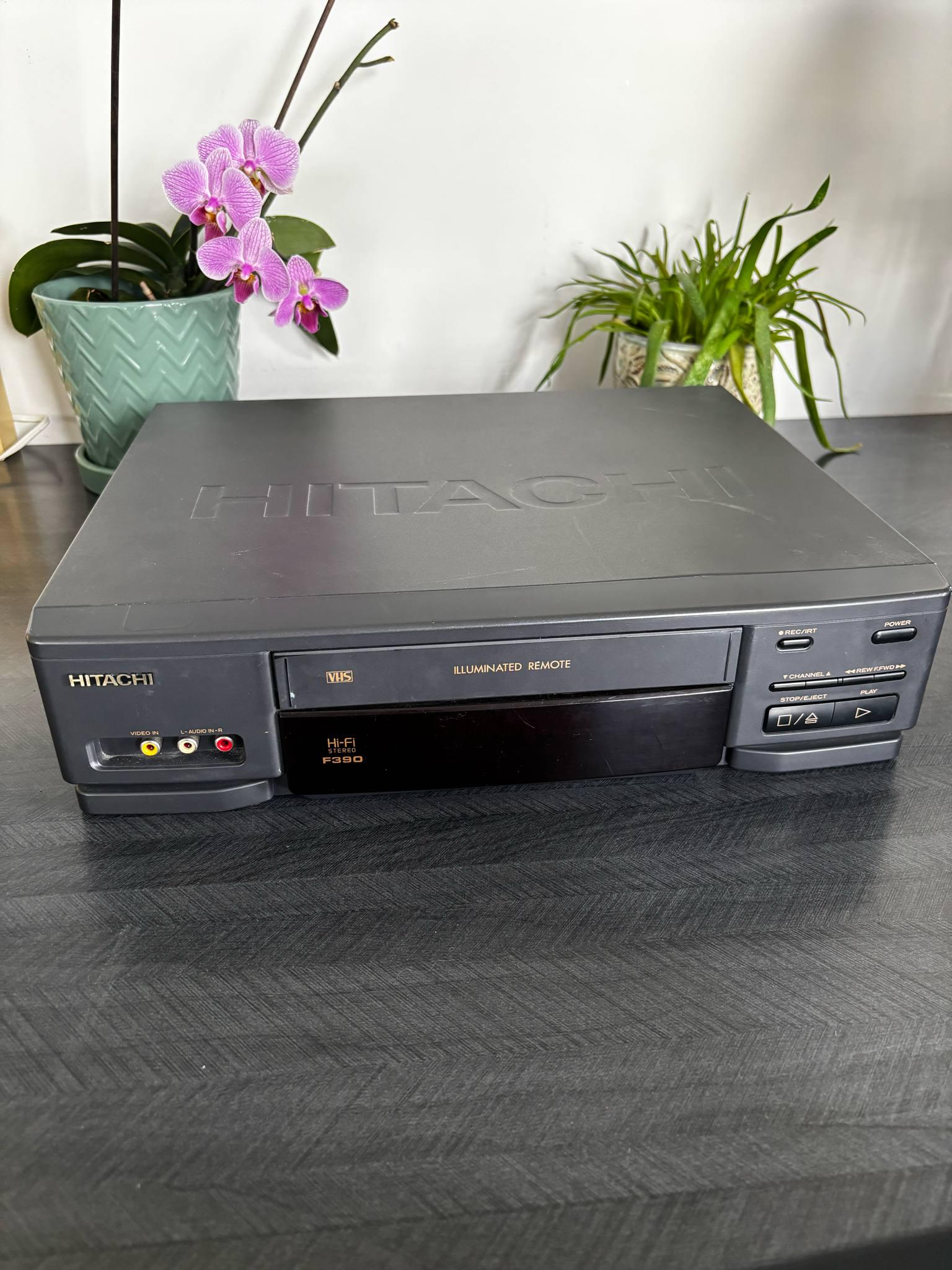 Vintage VHS Player Hitachi VT F390A Hi-fi Stereo 90s Black With