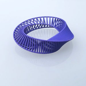 mobius bracelet 3d impression original design conception fait par Miette géométrique architecturale optique Blue