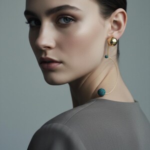 Boucles d'oreilles « equilibrium » Pierre de Lave verte et la tige plaquée or 18k image 2
