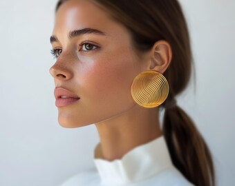 Boucles  série Vasarely " L’aimant" – Bijoux optiques, graphiques ,  en bioplastique, boucles uniques • création Miette