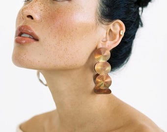 Boucles créoles géantes "Galaxies" – Bijoux Écologique Dorés irisés , fait main • Unique, bioplastique