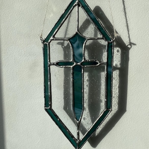 Panneau de vitrail médiéval fait main - Art mural gothique - Cadeau unique pour les amateurs d&#39;histoire et de fantaisie