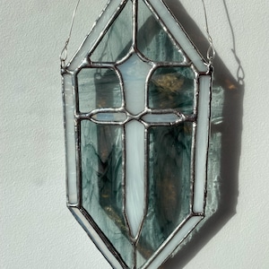 Panneau de vitrail médiéval fait main - Art mural gothique - Cadeau unique pour les amateurs d&#39;histoire et de fantaisie