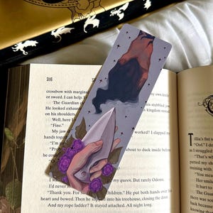 Lesezeichen: Enemies to Lovers Dark Fantasy Romantik Geschenk