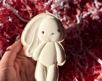 Handmade Animal Bath Bombs | Bunny & Kitty