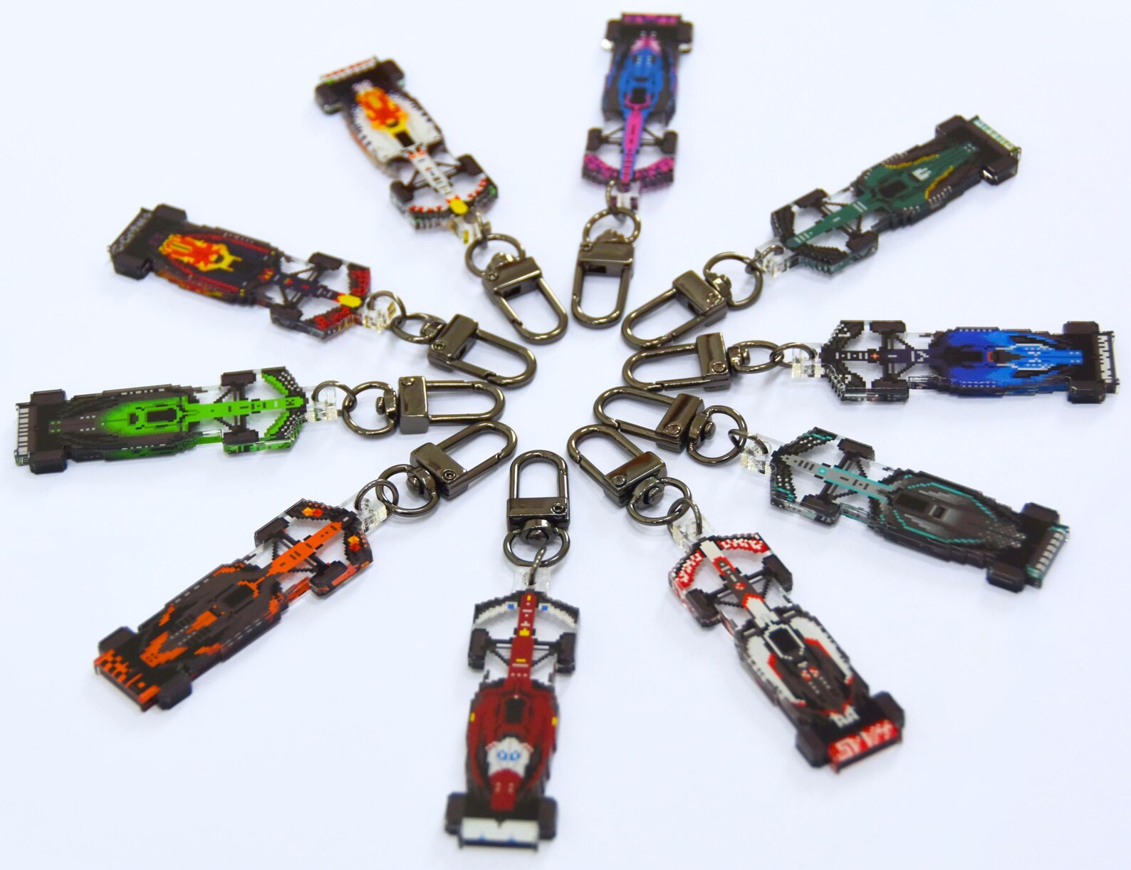 F1 FORMULA 1 KEYCHAINS F1-75 2025 Livery Pixel Art Keyrings Ferrari Red ...