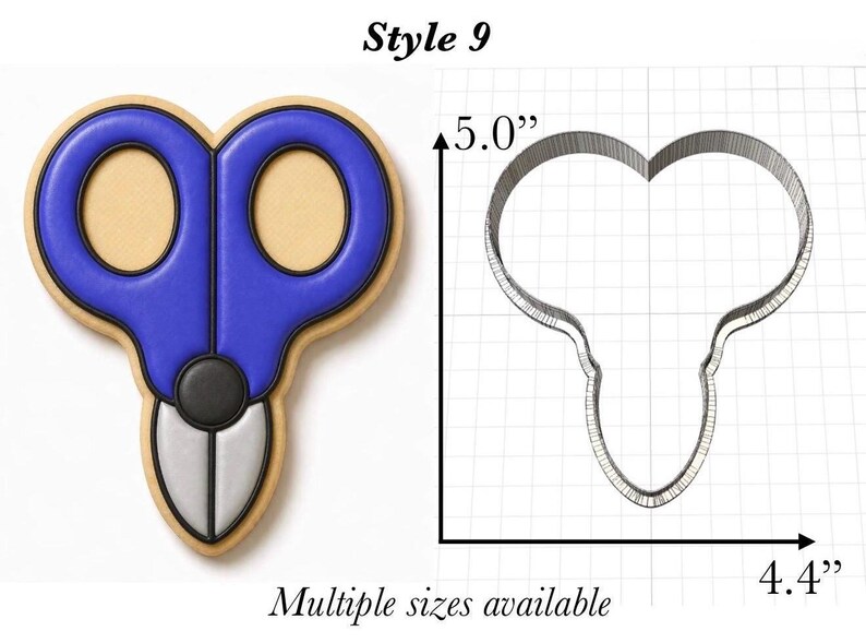 Op de afbeelding: Een schaarvormig koekje met blauwe handvatten en zilveren bladen, naast een draadmodel van een uitsteekvorm op een raster. De omtrek toont afmetingen van 12,7 cm hoog en 11,2 cm breed. De tekst luidt Style 9.
