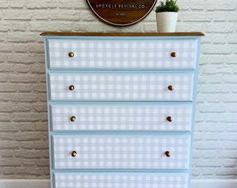 Cómoda/Aparador alto/Cajonera de madera maciza con estampado de cuadros