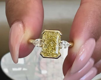 3 CT Radiant Cut Lab Diamond Engagement Ring - 18K Yellow Gold Three Stone