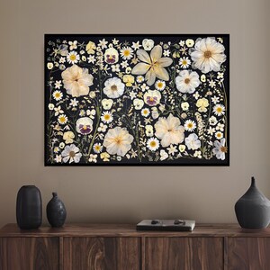 Framed Pressed Flower Art A2+ – Botanical Wall Decor with Real Dried Flowers, Herbarium Style, Floral Home Art