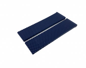 Pulseira de silicone e borracha em malha azul marinho escuro de 22 mm e 24 mm compatível com o relógio BRT. Fecho de implantação prateado (pinos + ferramenta para montagem).