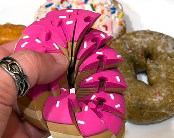 Don't Drop the Donut - a freshly baked fidget toy
