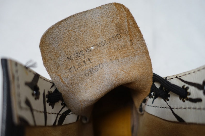 MARTENS 1460 Zebra Stripe Pattern White Leather Boots Uk-5 Original Made in England Shoes Doc Doc/'s Vintage 8-EYE DR