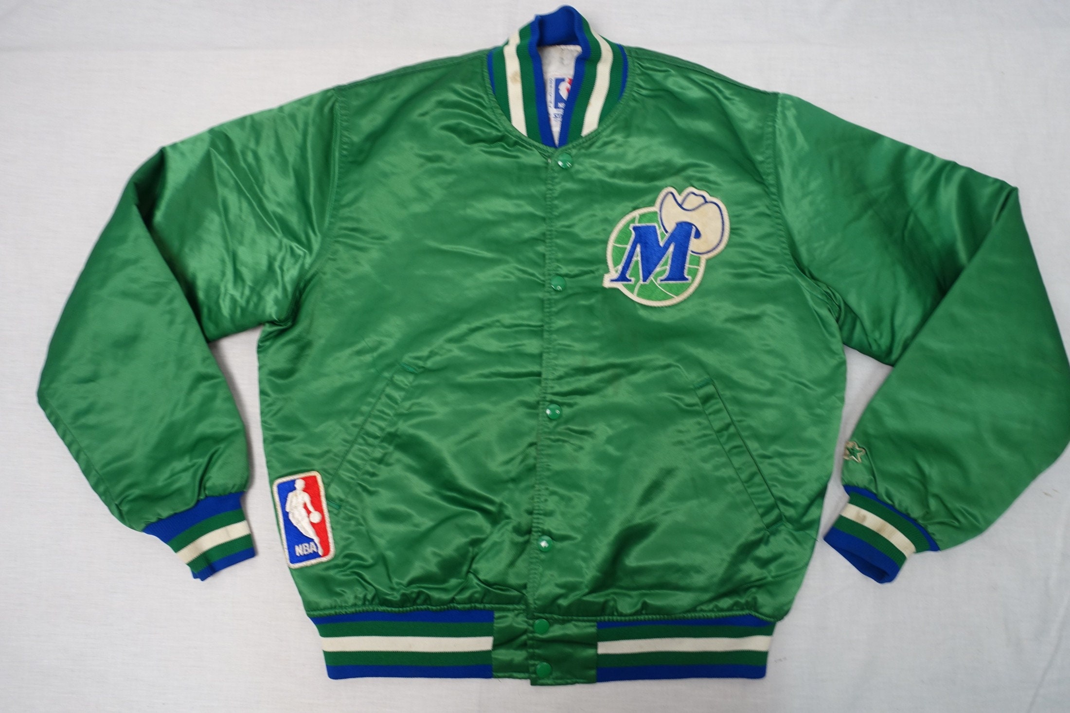 vintage dallas mavericks jacket