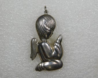 Praying Angel STERLING Pressed Hollow Manufactured Vintage PENDANT Estate