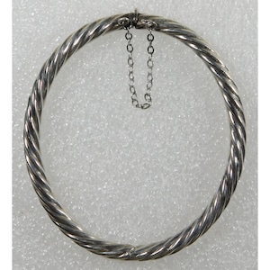 Chic Sterling Silver Vintage Sarda Hinged Bracelet Featuring Chic Sterling Silver Vintage Sarda Hinged Bracelet Featuring