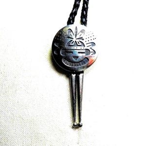 Manuel Hoyungowa - Etsy