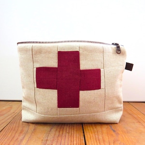 Bolsa mediana de primeros auxilios con cremallera • Organizador portátil de botiquín médico • Almacenamiento compacto para viajes • Estuche para suministros de emergencia • Elementos esenciales de salud